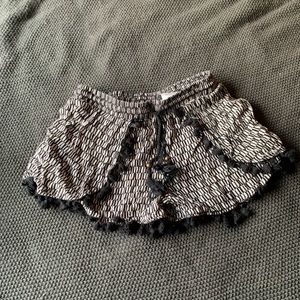 Black & White tribal print shorts